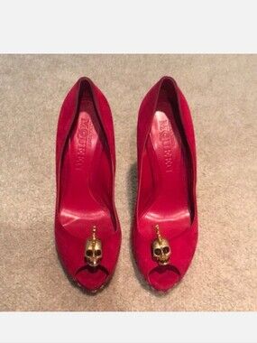 Alexander McQueen Red Suede Peep-Toe Pumps with Gold Skull Detail